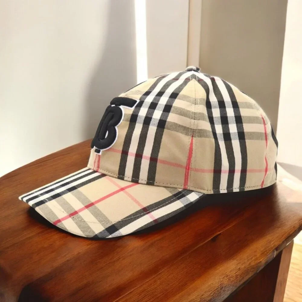 Burberry Check Hat - Picture 3 of 4